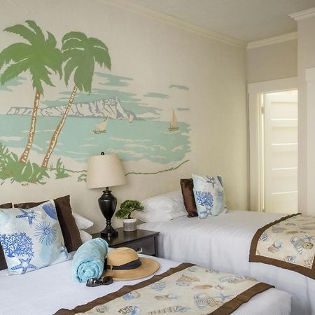 Hotel Mac Rae Avalon Luaran gambar